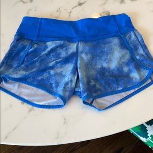 Lululemon blue tie dye speed ups!!!!